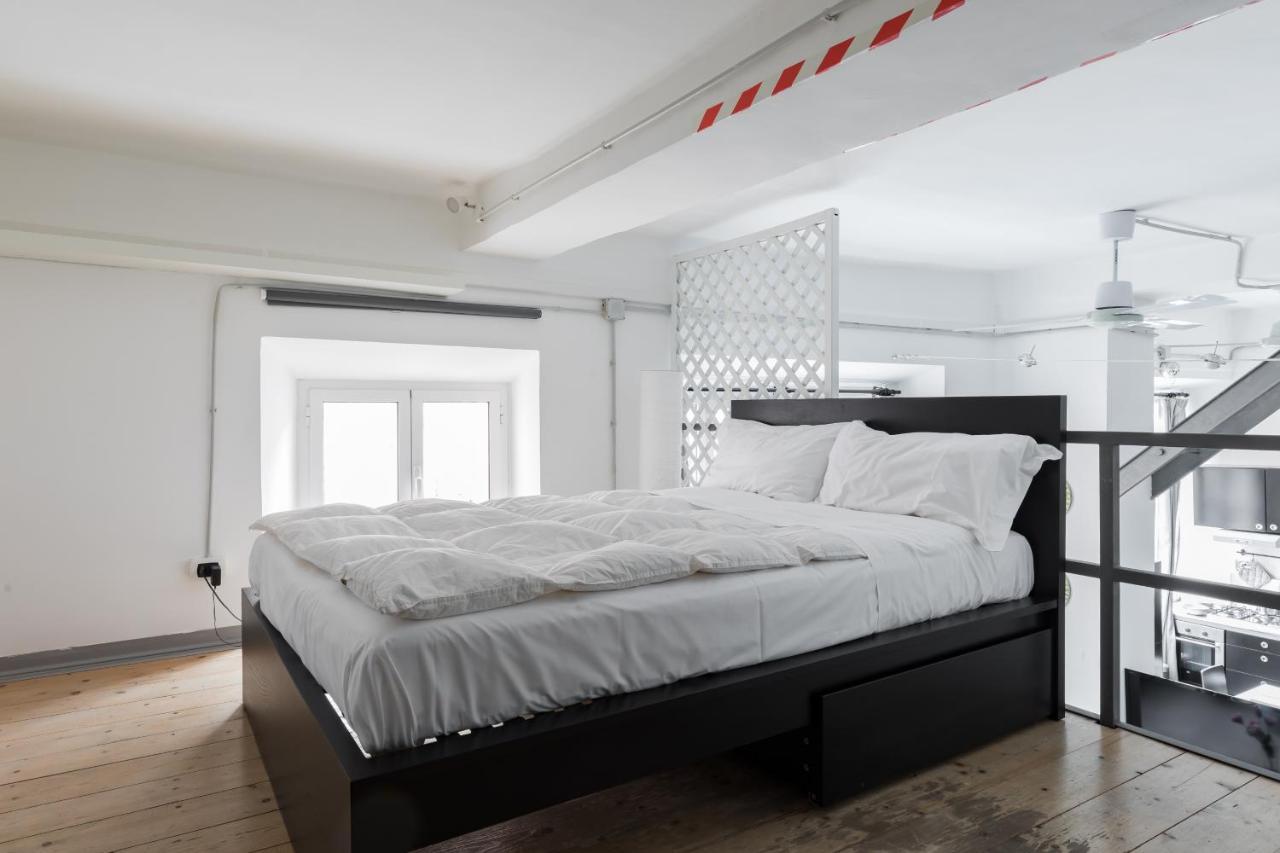 Trevi Fountain Modern Loft Apartment Рим Екстериор снимка