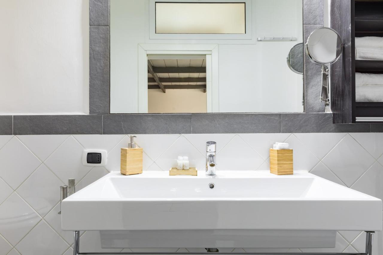 Trevi Fountain Modern Loft Apartment Рим Екстериор снимка